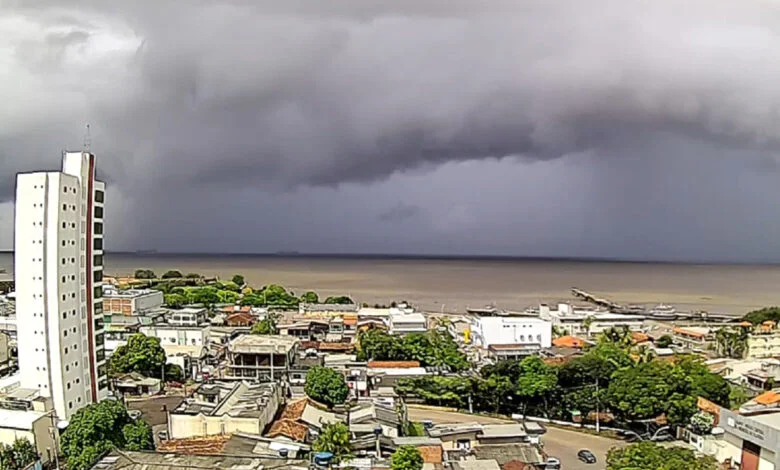 INMET emite alerta amarelo de chuvas intensas em Macapá e Região